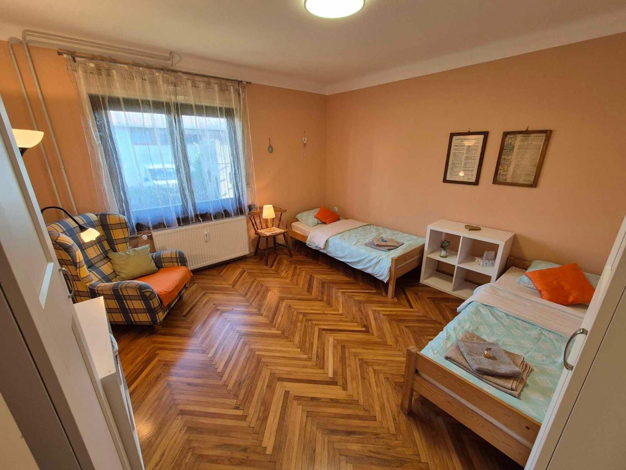 Gogalova Apartment Ljubljana Ngoại thất bức ảnh